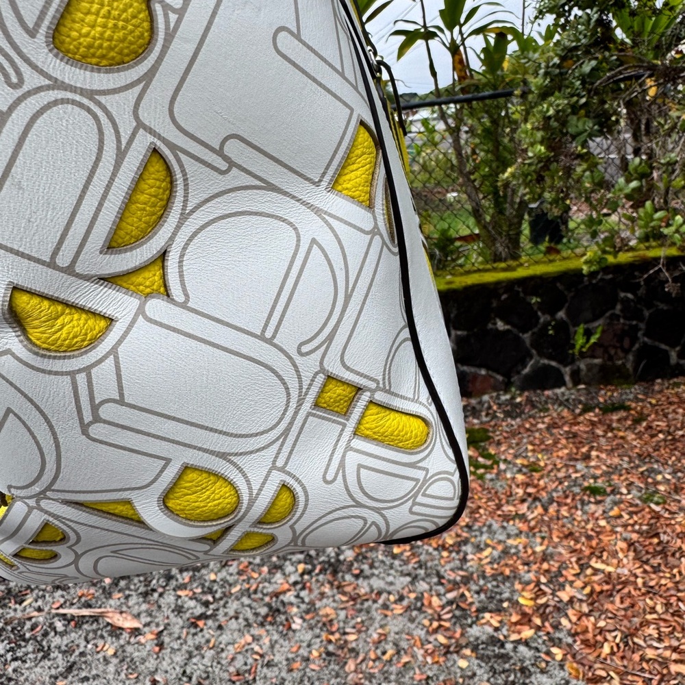 Henri Bendel RARE Tote White Yellow Signature Cutout Leather Bag with Dust Bag - Picture 13 of 16